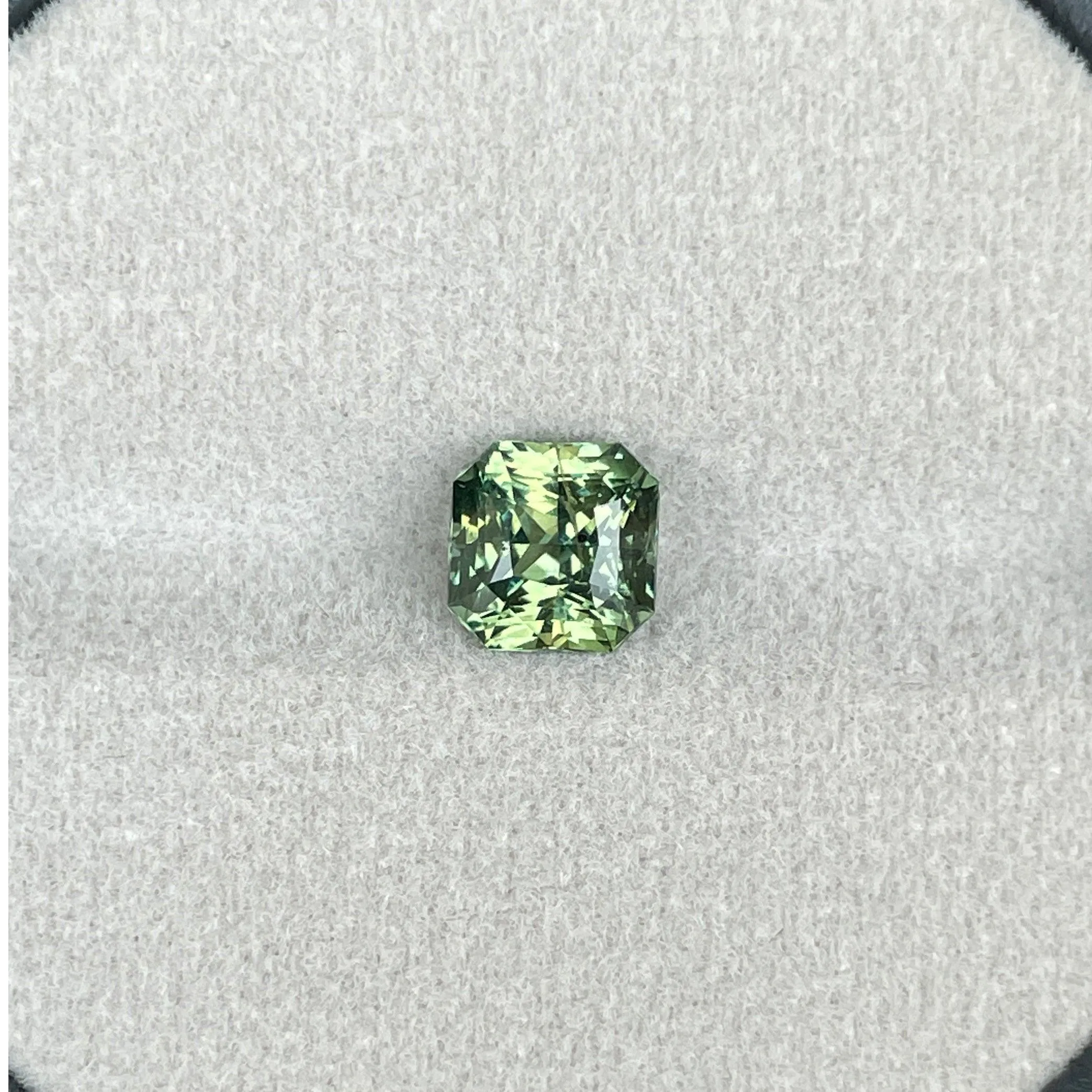 2.09 crt. Sapphire, Green Sapphire, Heated, Loose Sapphire, Radiant Shape, Sapphire, Natural Sapphire, Blue green sapphire, Teal Sapphire
