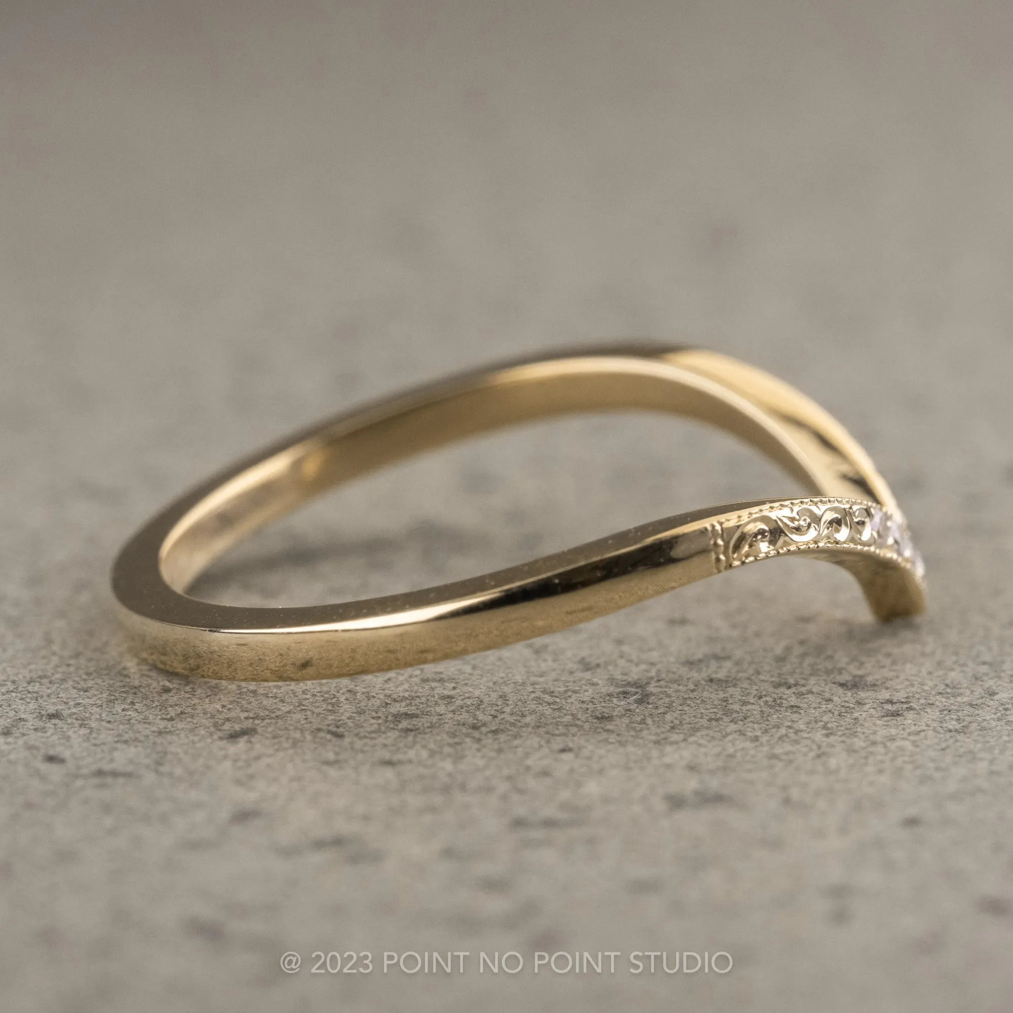 7 Diamond Vintage Vivian Wedding Band, 14k Yellow Gold