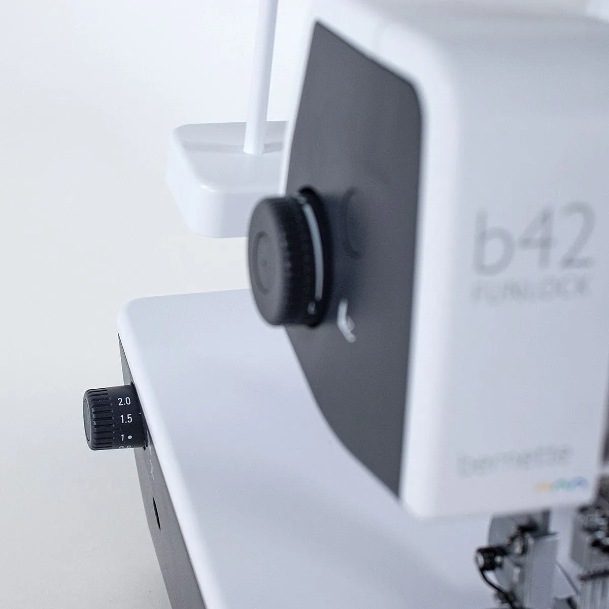 Bernette Funlock B42 Coverstitch Machine