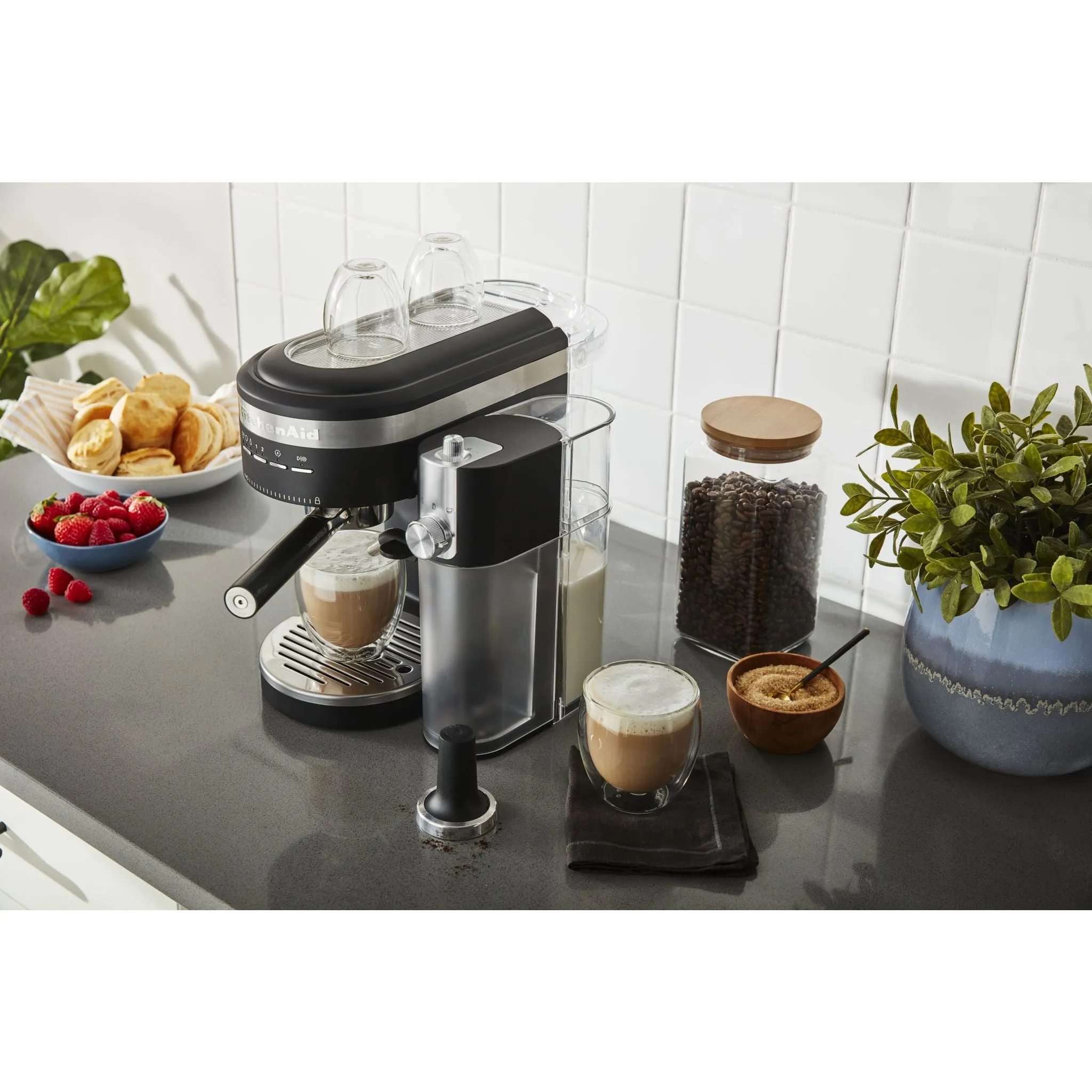 KitchenAid Semi-Auto Espresso Mach w/Auto Milk Frother Attach (KES6404BM) - Matte Black
