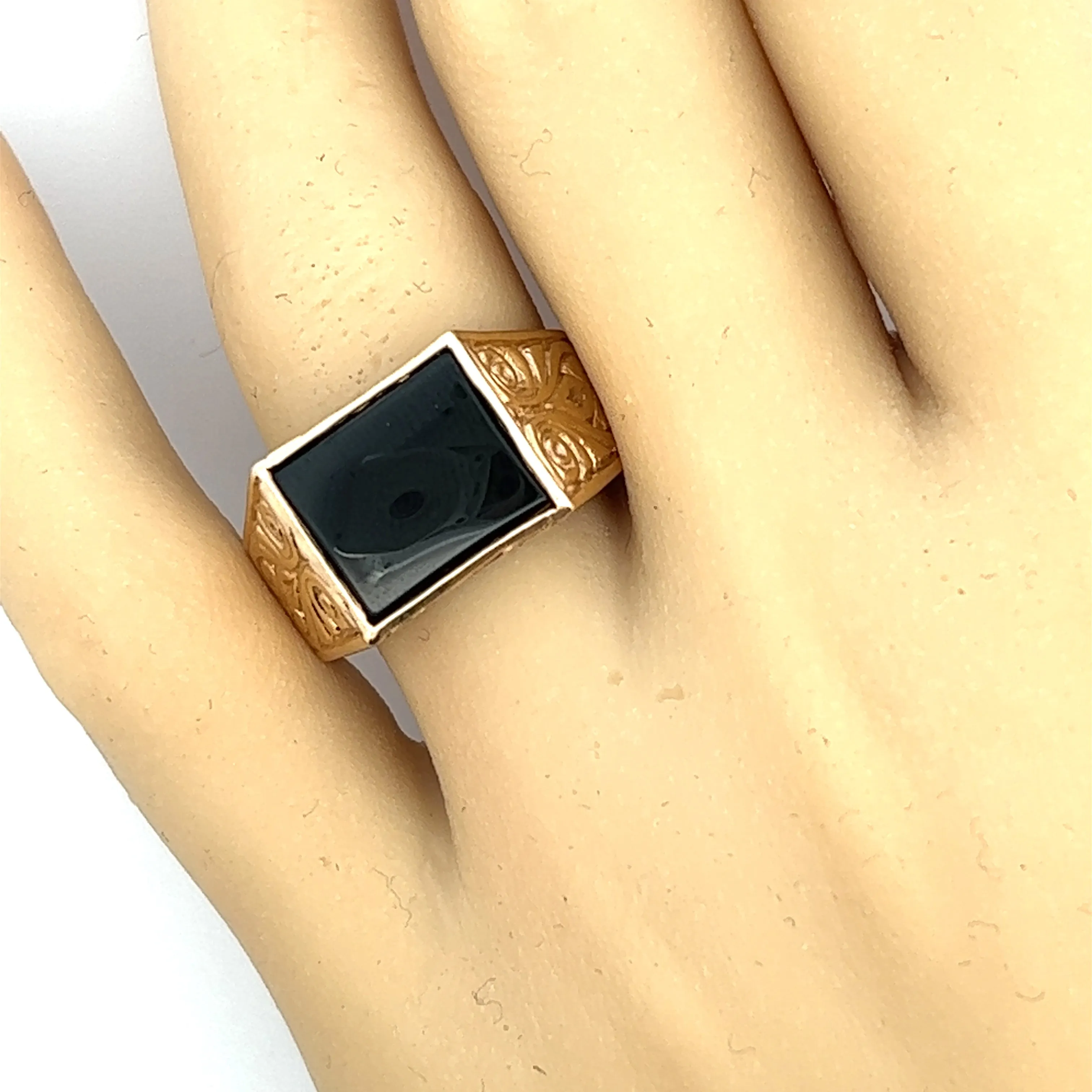 Onyx Yellow Gold Ring with Scroll Engraved Shoulders