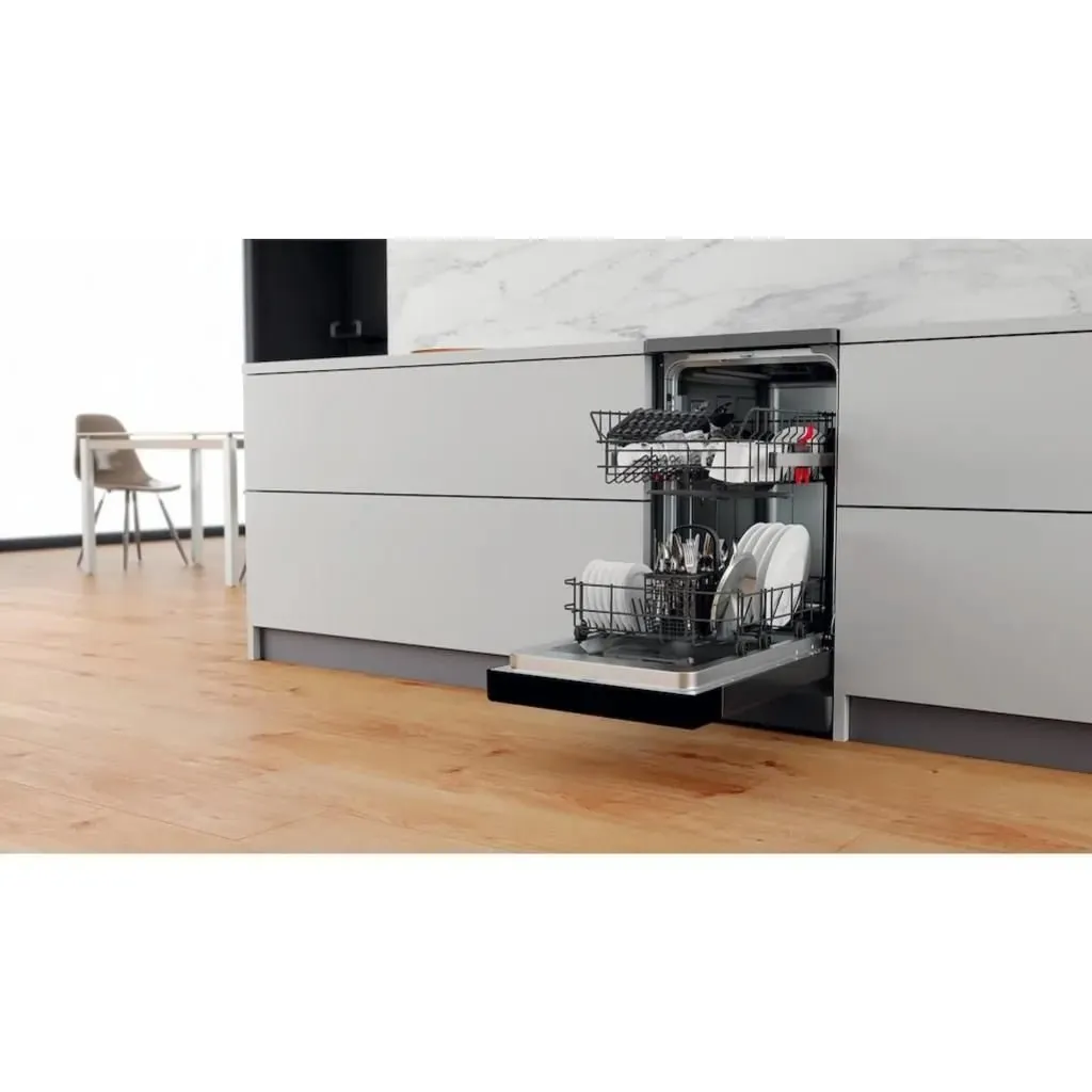 Whirlpool WF9E2B19XUK Slimline 9 Place Setting Freestanding Dishwasher, Stainless steel